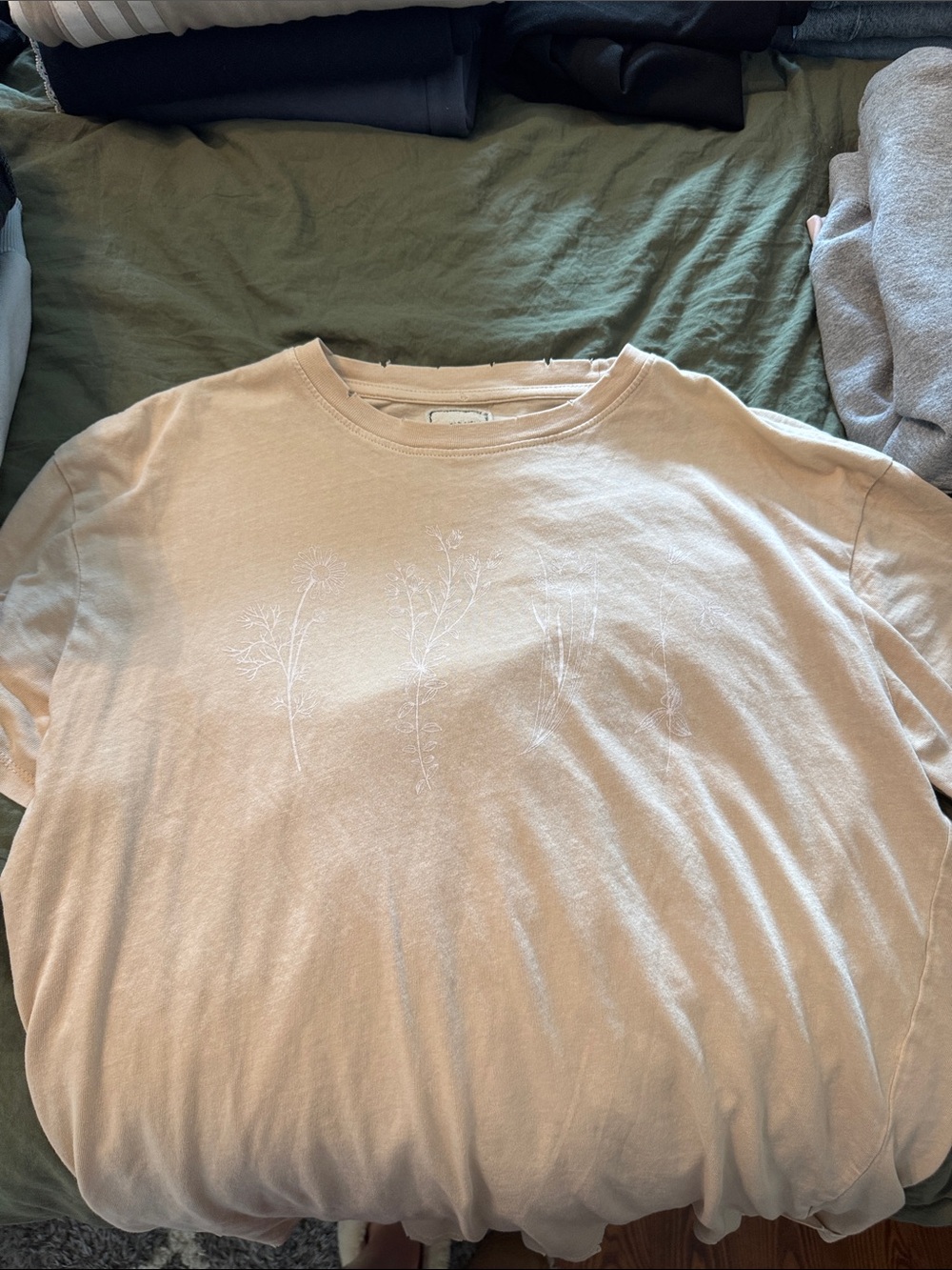 Women’s Light Peach Short Sleeve Tee with Subtle White Graphic